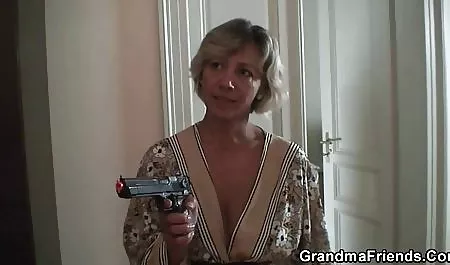 শ্বাসকষ্ট, আয়না, সঙ্গে একটি কিশোর 18