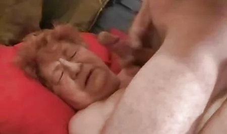 Amaranta হ্যাঁক milks বল আপনার Negrito এবং একটি শিক্ষক!