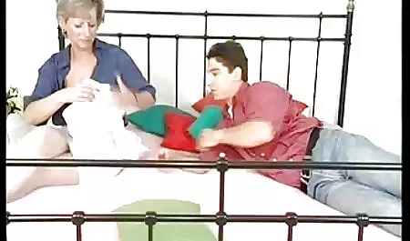 এলসা Jean একটি সুস্বাদু কিশোর মেয়ে হয়, ঐশ্বরিক!